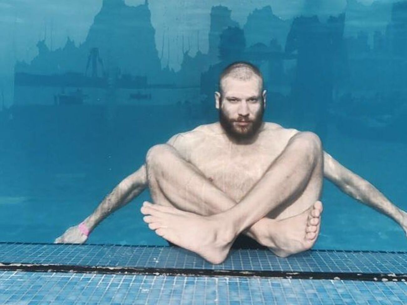 Дорн: Режиссер достал из меня гориллу