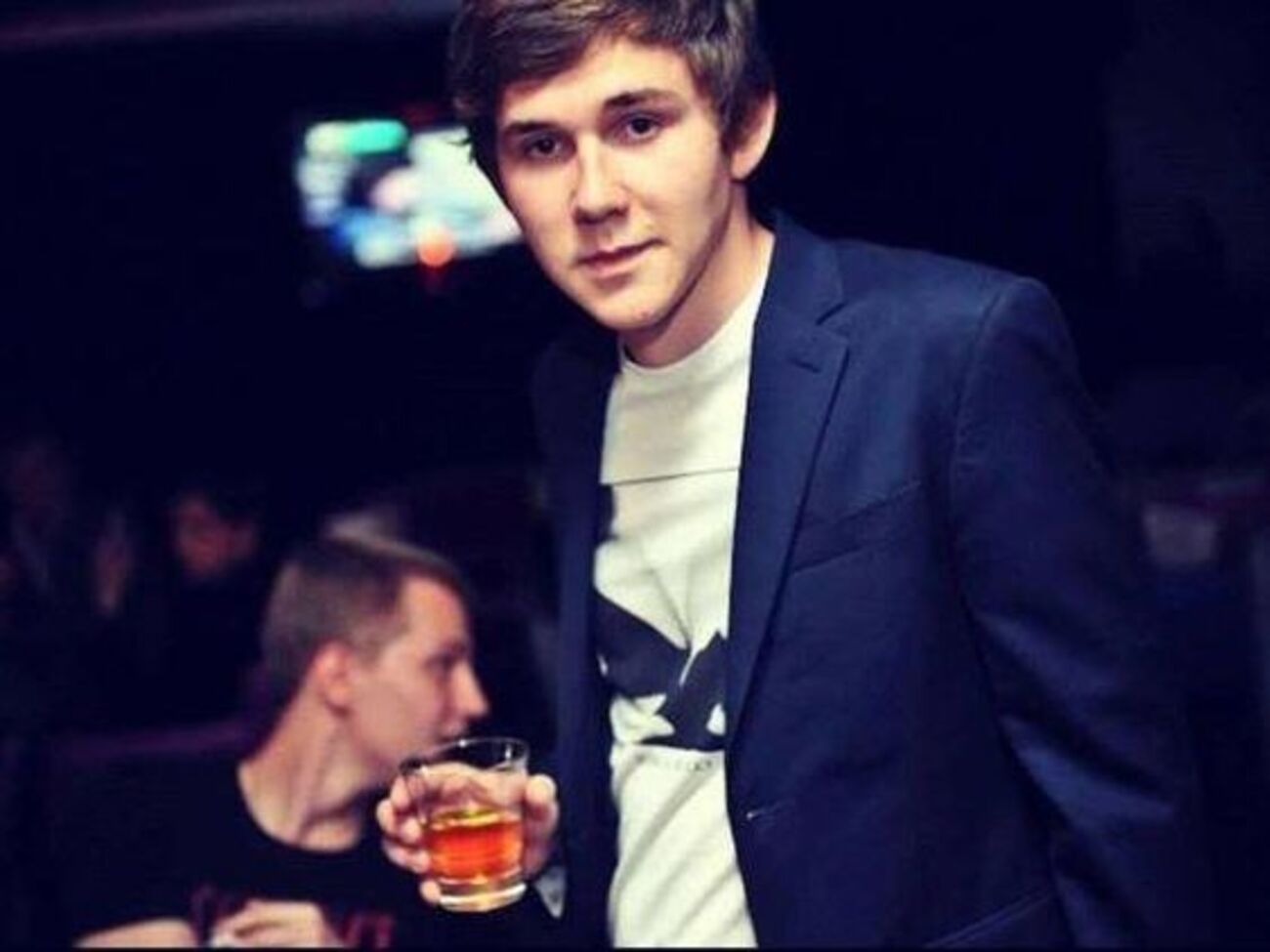 Журналист считает, что необходимо привлечь к ответственности тех, кто выдал водительские права Толстошееву