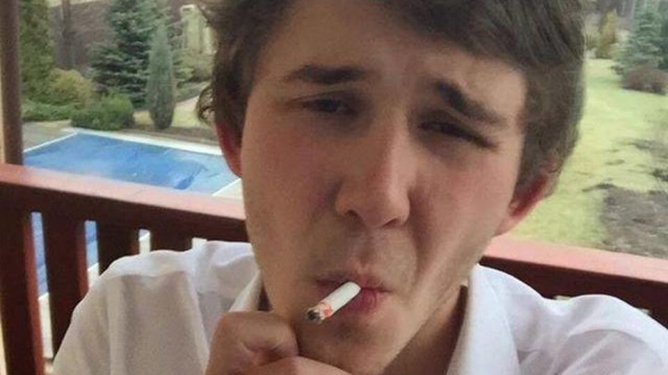 Журналист считает, что нужно привлечь к ответственности тех, кто выдал водительские права Толстошееву