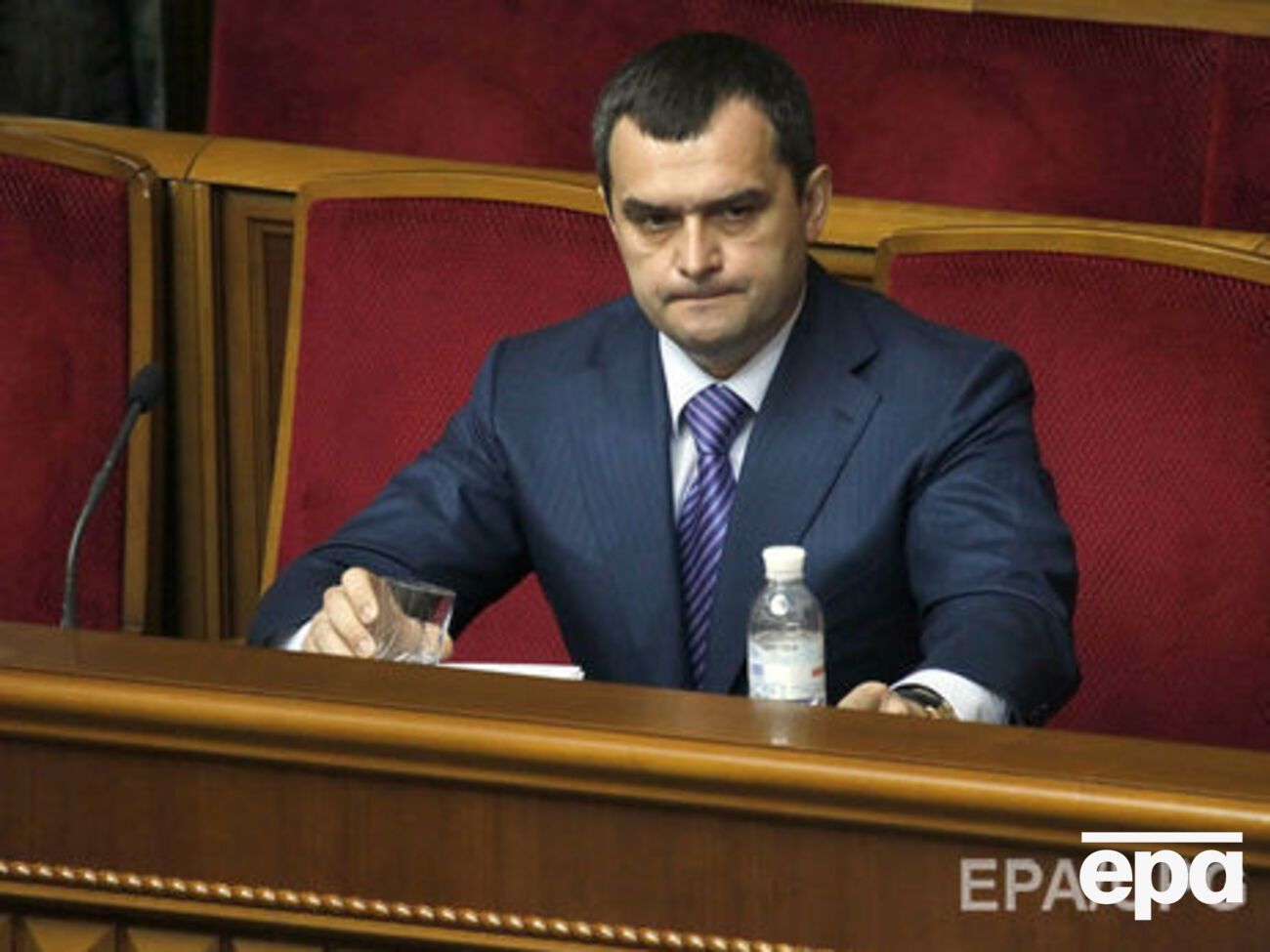 Фирма, созданная бизнес-партнером Захарченко, продолжит добывать золото в Украине