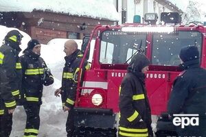 Спасательные работы продолжаются