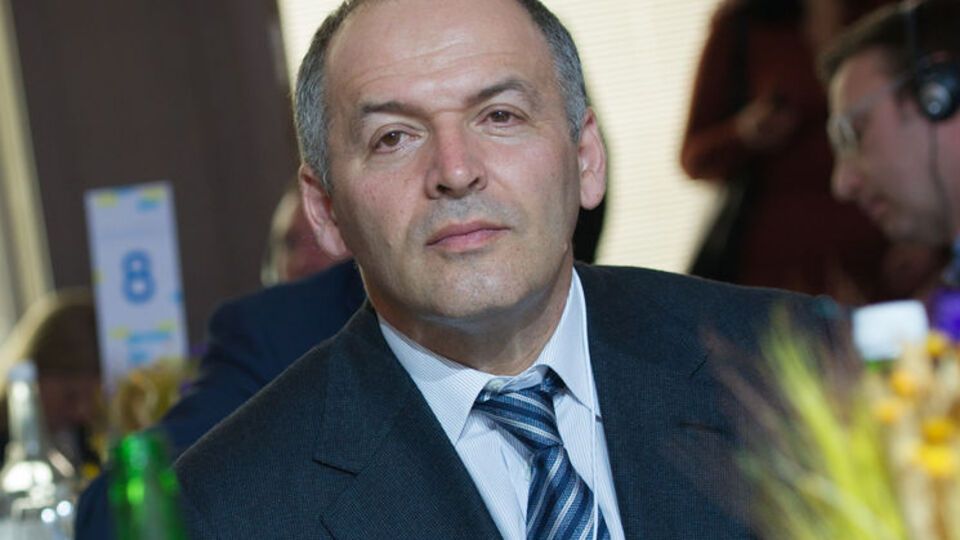 Пинчук не стал отвечать на вопросы украинских журналистов