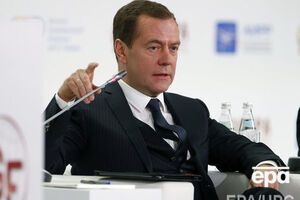 Медведев: Всем известно, что США всегда старались "рулить" практически всеми мировыми процессами, беззастенчиво вмешивались во внутренние дела самых разных стран, вели одновременно несколько войн на чужих территориях