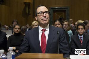 На вопрос, поддерживает ли он санкции, Стивен Мнучин ответил, что "на 100% да"