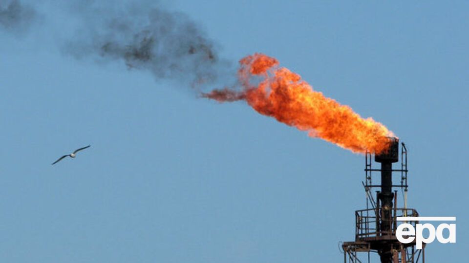 Россия в 2016 году нарастила объемы добычи нефти до рекордного показателя