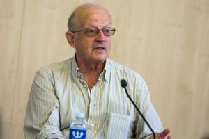 Пионтковский: Все видят, что путинофилия – самое уязвимое место Трампа, значит, надо атаковать его в этом направлении