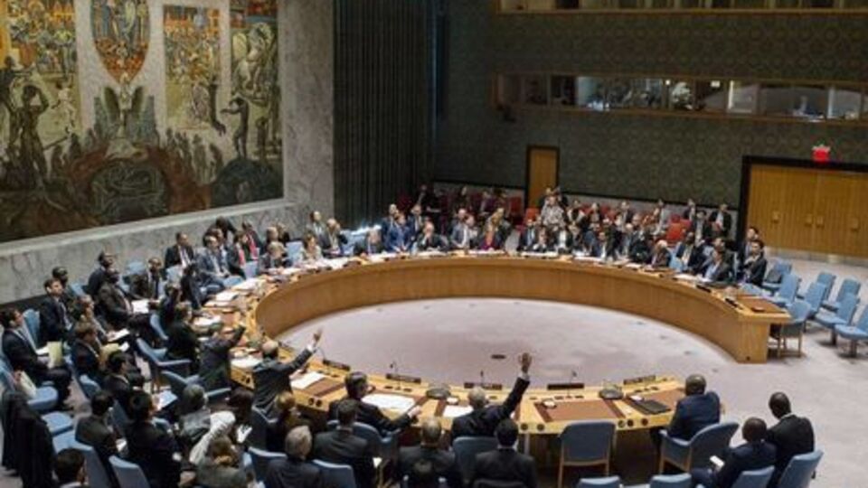 Республиканцы Джерри Моран и Денис Росс выступают с критикой ООН за голосование по Израилю