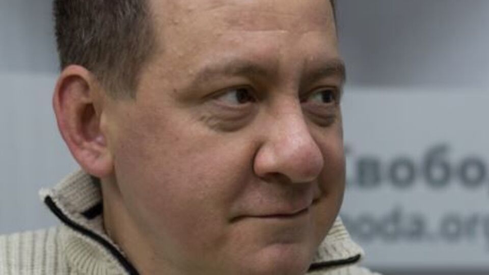 Муждабаев: "Идеи" капитуляции вброшены для того, чтобы сделать эту тему предметом для дискуссий