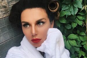 Седокова: Каждый раз, заходя в магазин, я вспоминаю о круговороте вещей в нашей семье
