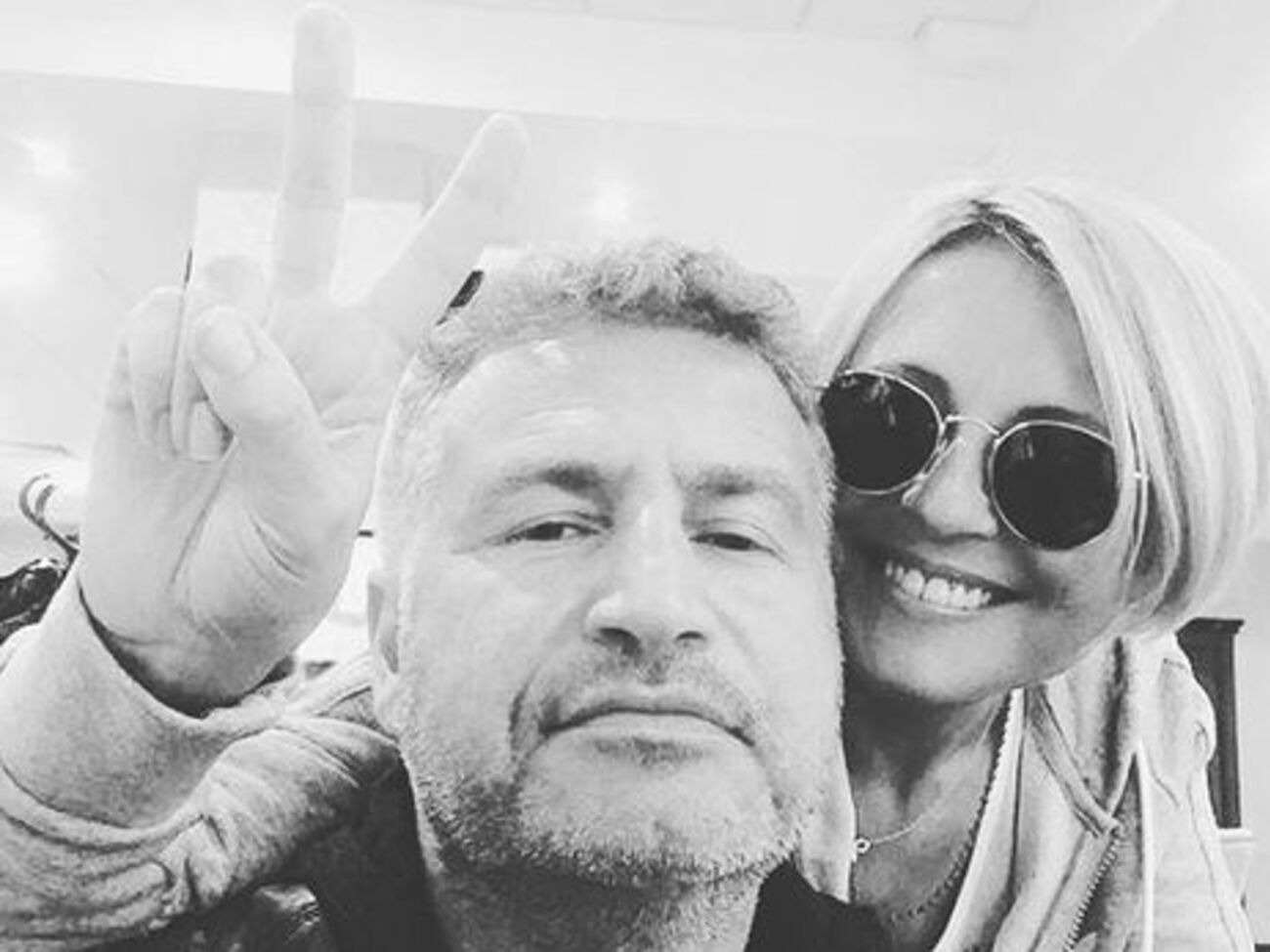 Агутин:&nbsp;Это удивительно сильное, яркое и уверенное чувство, когда ты понимаешь, что встретил не просто любовь, а свою судьбу