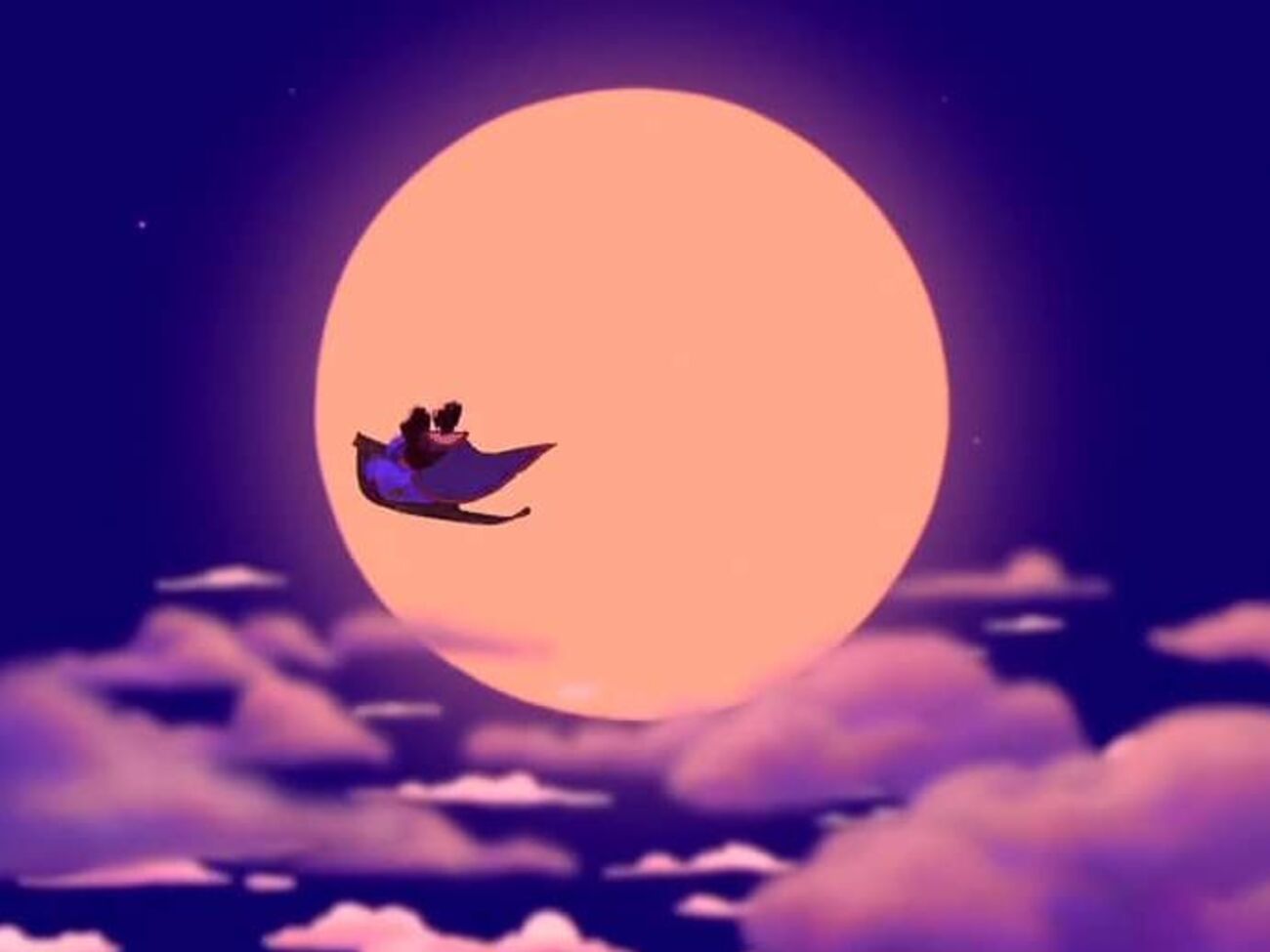 В ролике показали кадры мультфильмов Disney, созданные за почти 70 лет