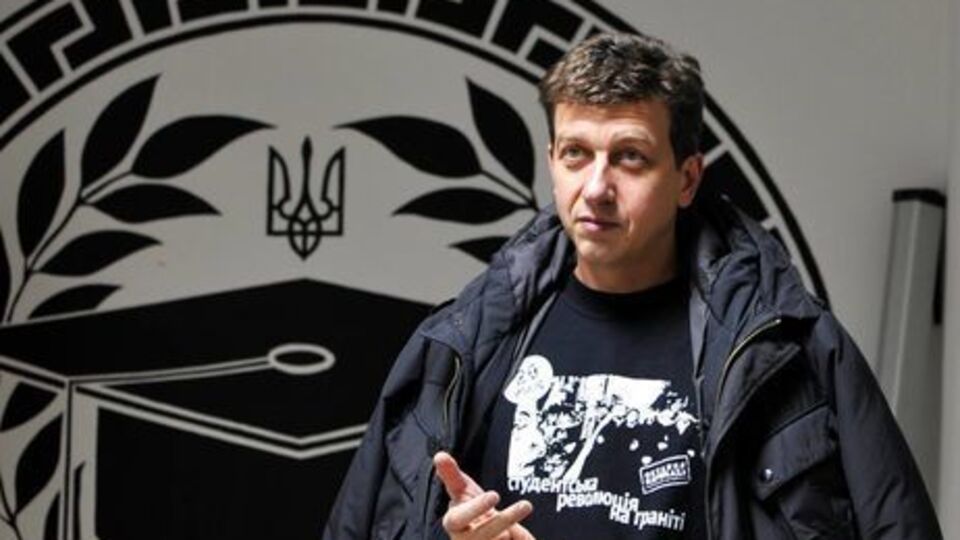 Доний: Выполнения обещаний среди приоритетов Порошенко нет