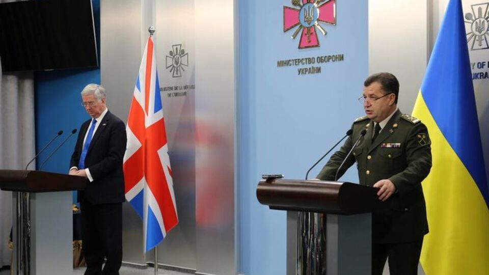 Фэллон и Полторак провели встречу в Киеве