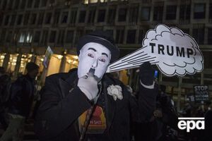 Российского журналиста задержали вместе с протестующими против Трампа