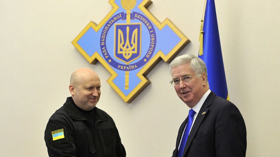 Турчинов провел встречу с Фэллоном