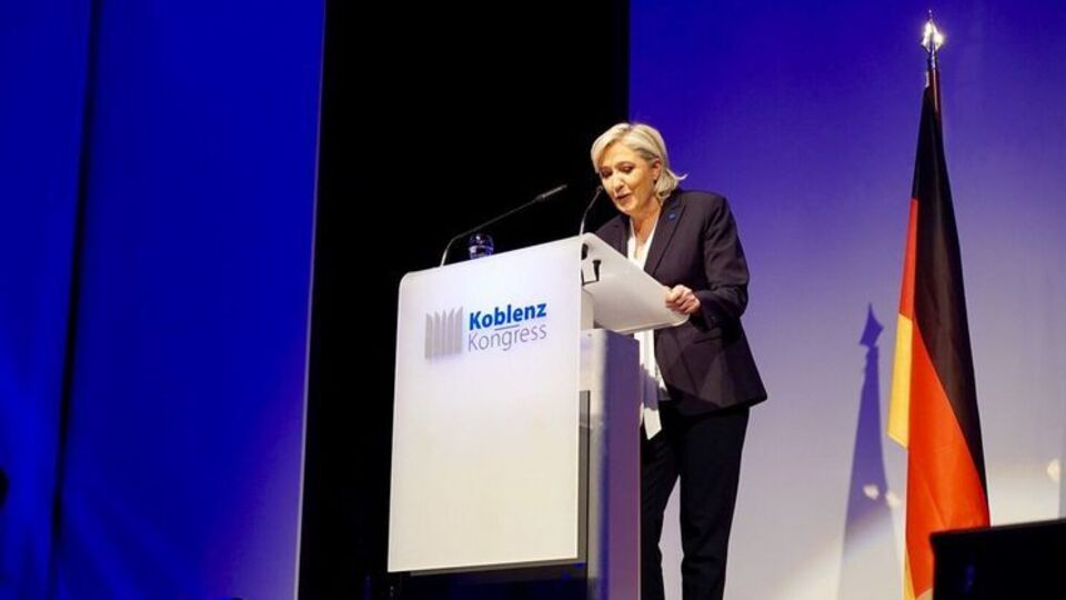 Ле Пен выступила с речью в Германии