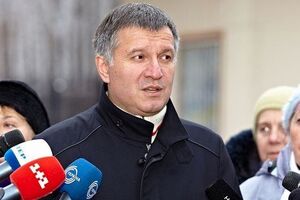 Аваков: Нацполиция и СБУ обладают фактами и материалами расследований по еще целому ряду эпизодов