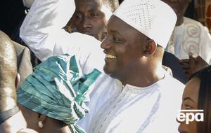 Завтра Барроу вернется в Гамбию