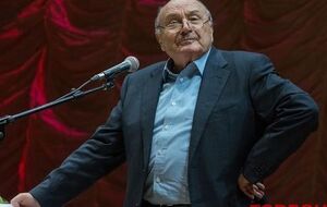 Жванецкий сказал, что Курильские острова надо продавать постепенно