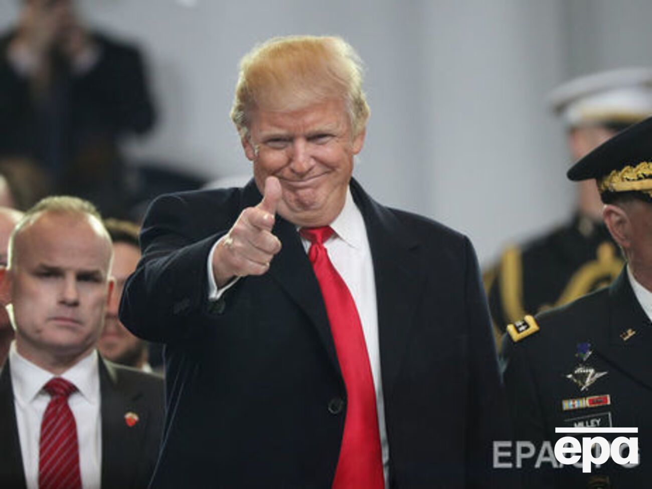 Трамп отказывается публиковать налоговую декларацию