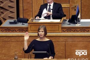 Керсти Кальюлайд: Мы обсудили с господином президентом ситуацию на востоке Украины и необходимость выполнения Минских договоренностей