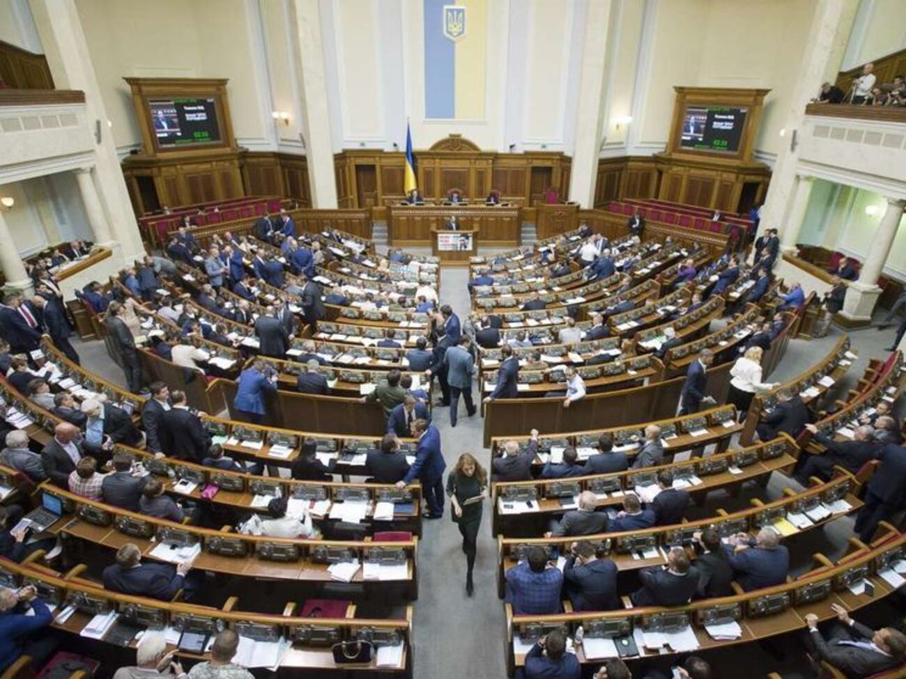 Рада может втрое повысить порог для использования региональных языков