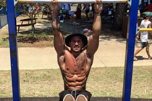 Каскадер был убит из оружия, предназначенного для съемок в клипе