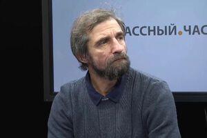 После "Лиги школ" Бебчук устроился на работу в школу для одаренных детей "Интеллектуал"