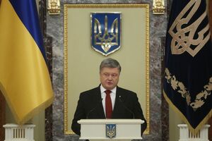 Порошенко заверил, что Украина идет по пути реформ