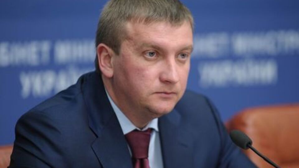 Петренко: Если документ не соответствует здравому смыслу и законам Украины, мы не можем его регистрировать