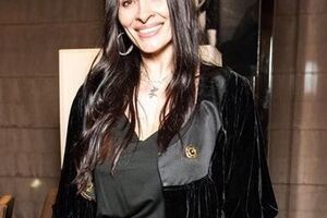 Встать на ноги Мейхер помогла знахарка