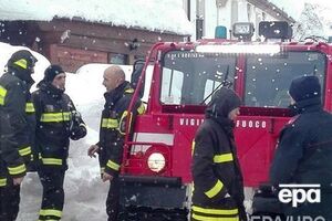 Спасательная операция продолжается