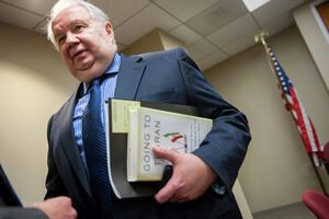 Телефон Сергея Кисляка прослушивался спецслужбами США