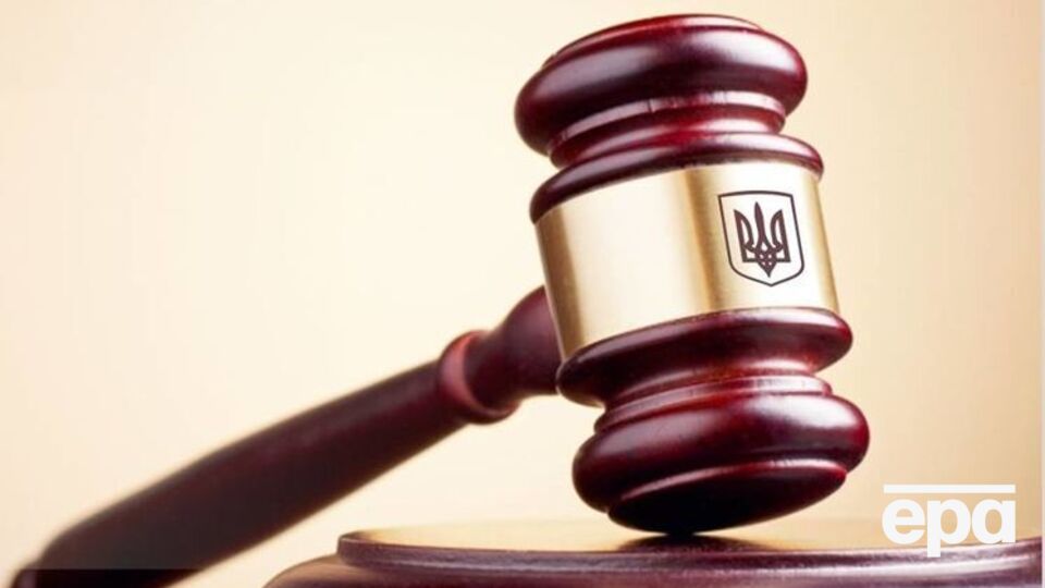 Печерский суд запретил уничтожать информацию о телефонных звонках с января по март 2014 года