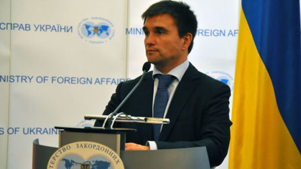 Климкин осудил повреждение мемориала в Быковне