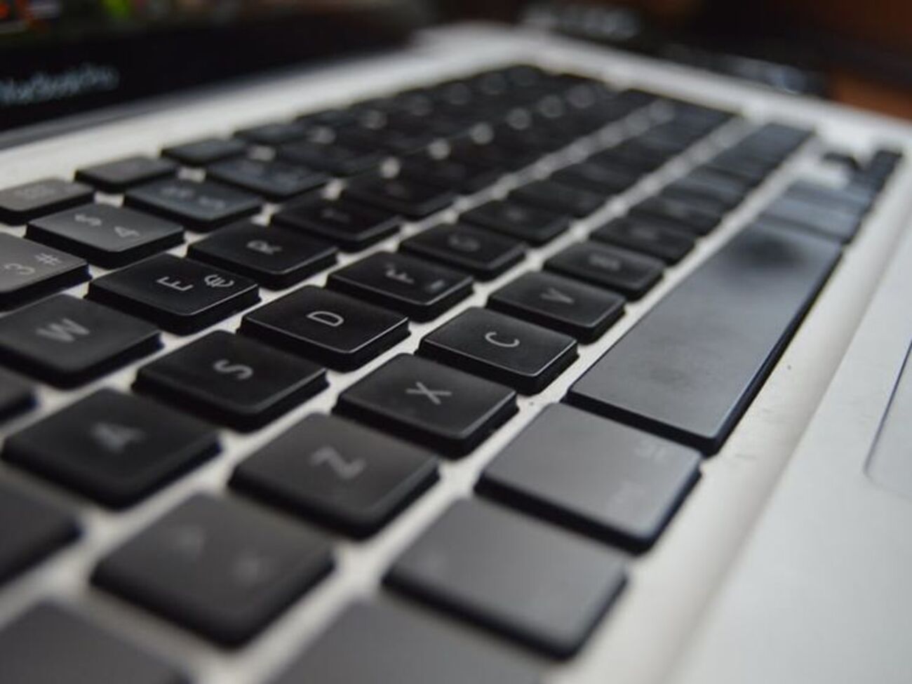 ПАСЕ призвала страны бороться с разжиганием ненависти в интернете