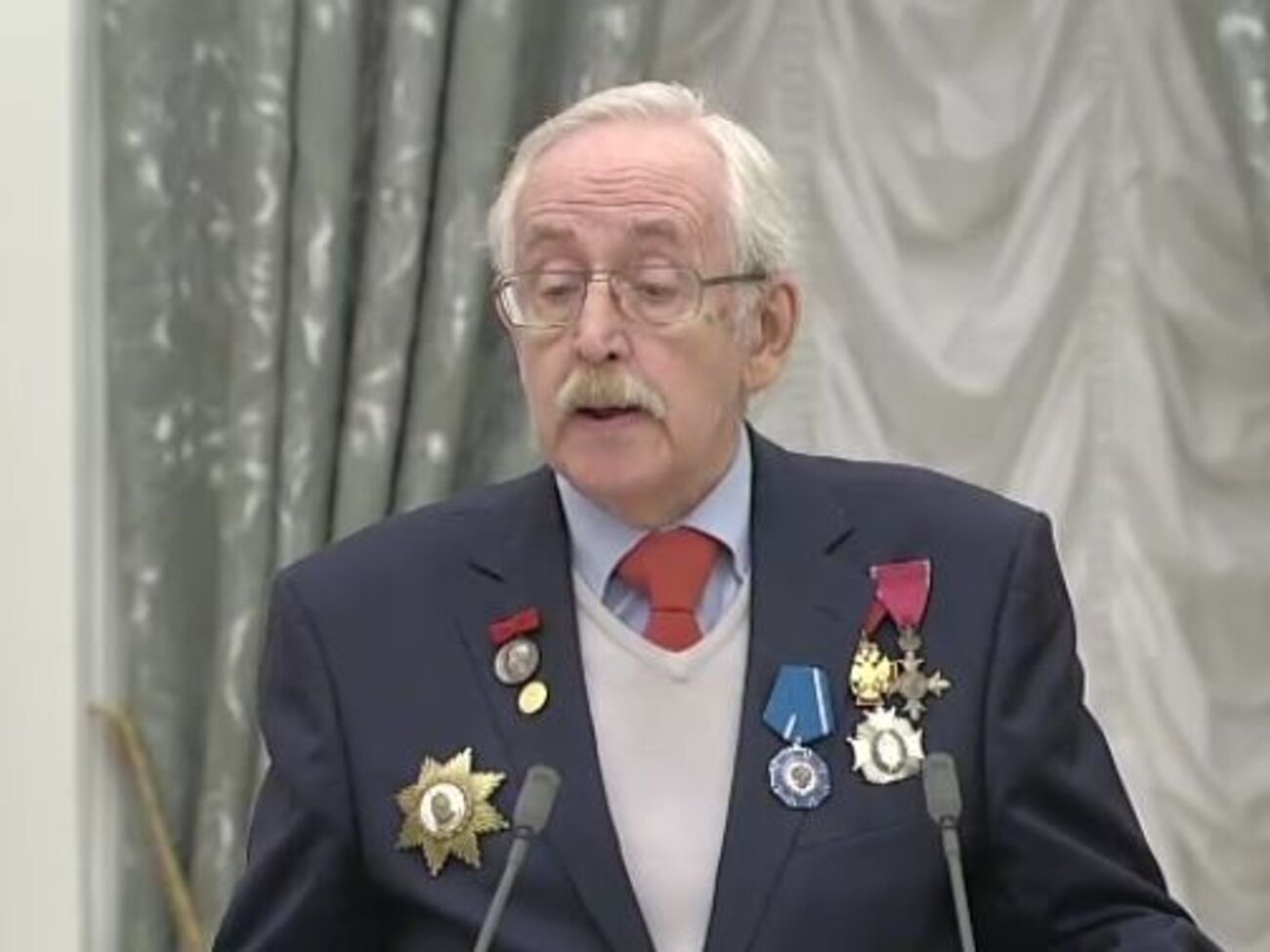 Ливанов был удостоен ордена Почета