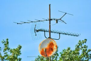 В команде президента положили глаз на телеканал с максимальным покрытием в Украине, сообщает УП