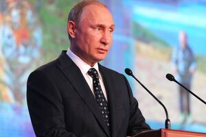 Путин: Наряду с авиационными и морскими силами значение сухопутных войск в возможных военных конфликтах, конечно, очень велико