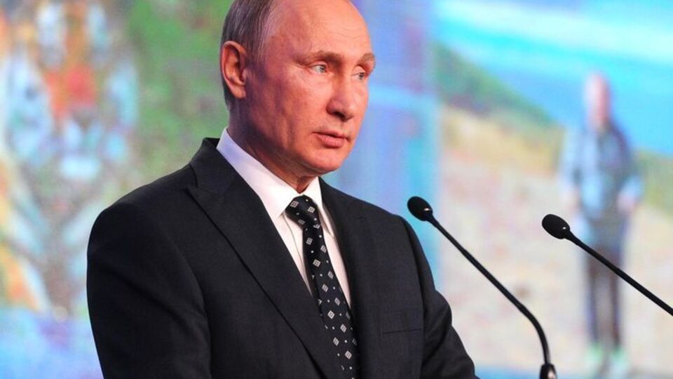 Путин: Наряду с авиационными и морскими силами значение сухопутных войск в возможных военных конфликтах, конечно, очень велико