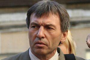 Сирый: Ситуация с Донбассом специфическая