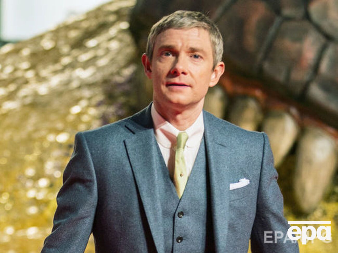 Фримен исполнит роль в экранизации комикса о перевороте в вымышленном государстве