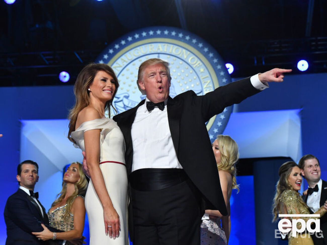 Фото Меланьи Трамп разместили на обложке журнала, который выходит в Мексике