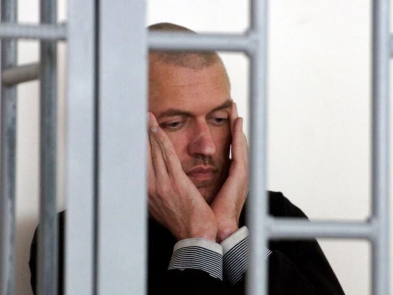 Местонахождение осужденного в РФ Клиха в настоящее время неизвестно