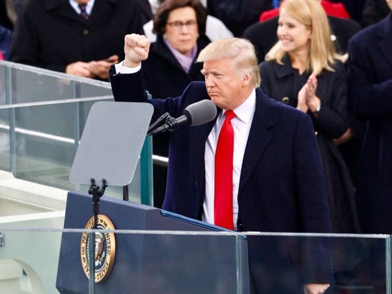 Трамп подверг критике два американских издания