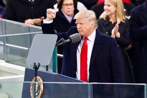 Трамп подверг критике два американских издания