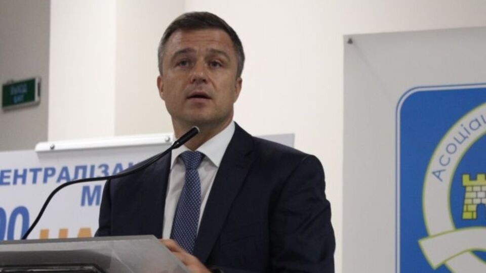 Кулеба уведомил, что 3 грн в день предусмотрено на одежду для ребенка в интернате