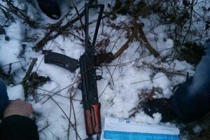 При себе у задержанных было оружие