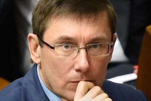 Луценко заявил, что полиция охраны могла украсть из дома в Княжичах элитный алкоголь