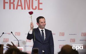 Амон станет соперником Фийона и Ле Пен